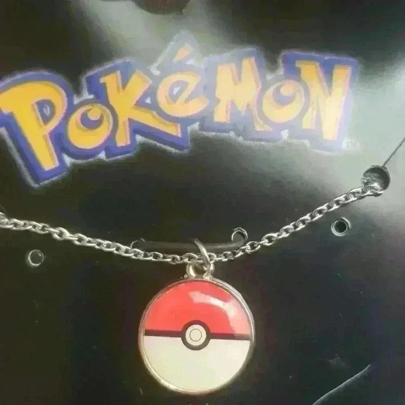 New Pokemon Pokeball Necklace w/ Silver Chain - Picture 2 of 5